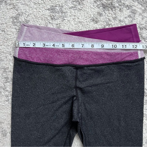 Lululemon Astro Crop Wunder Under Pant Grey Purple Running Yoga Workout Size 4 - Picture 4 of 8